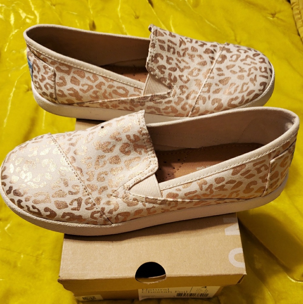 Tom's Cheetah Foil Shoes